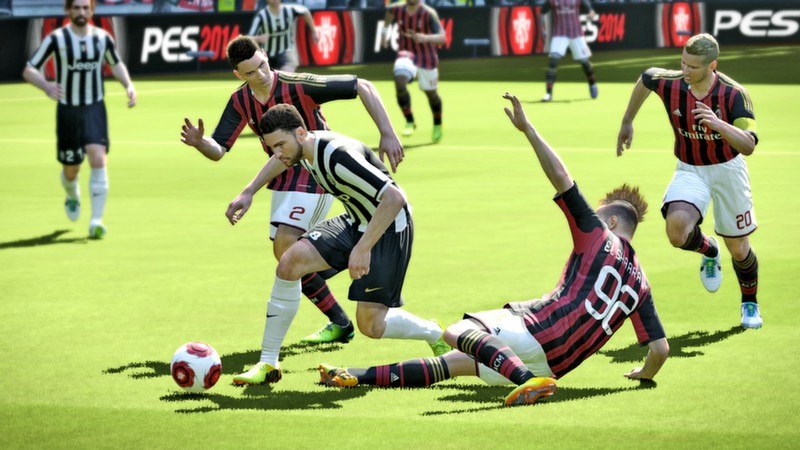 Pro Evolution Soccer 2014 PC Download CD Key screenshot 3