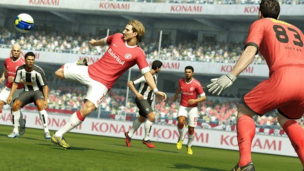 Pro Evolution Soccer 2013 PC Download CD Key screenshot 2