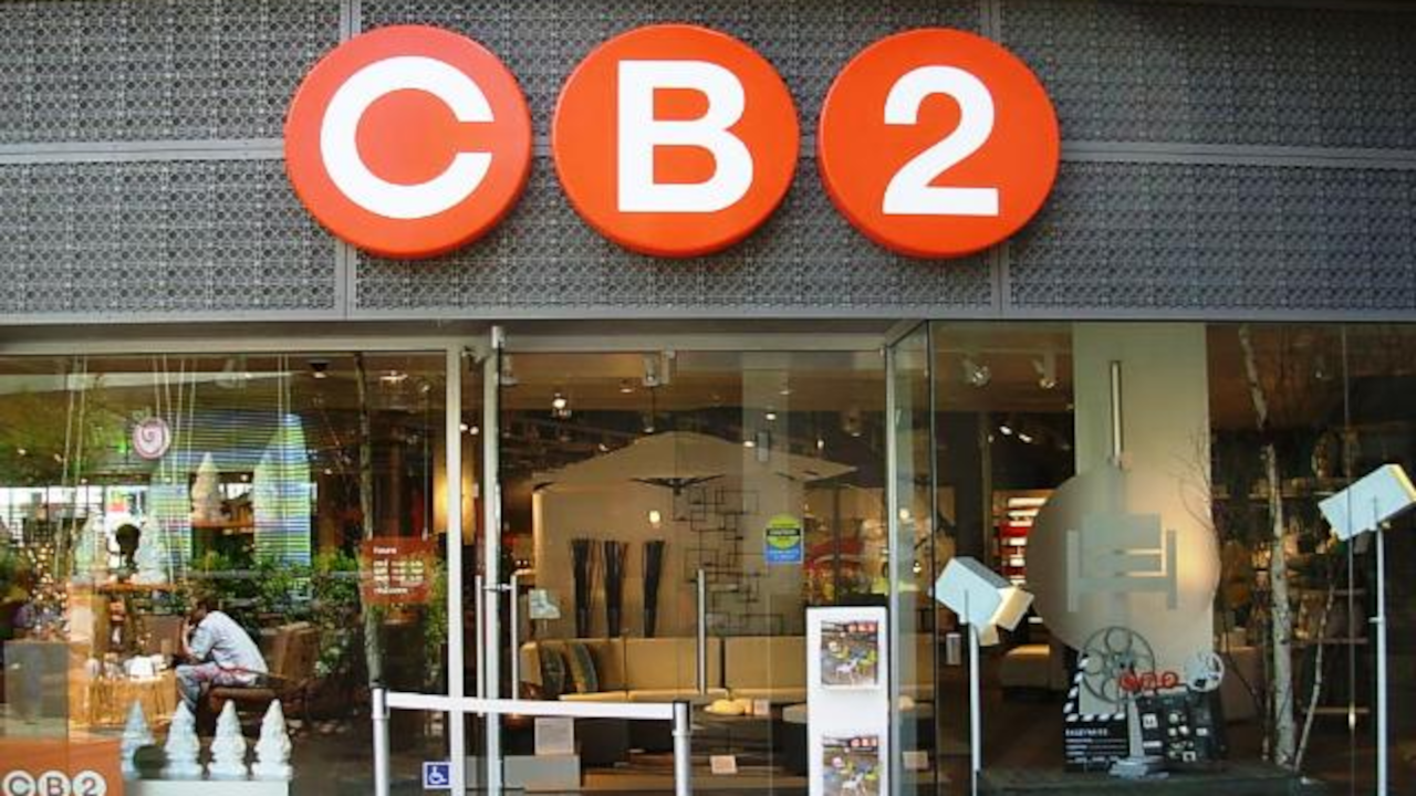 CB2 $200 Gift Card US screenshot 1