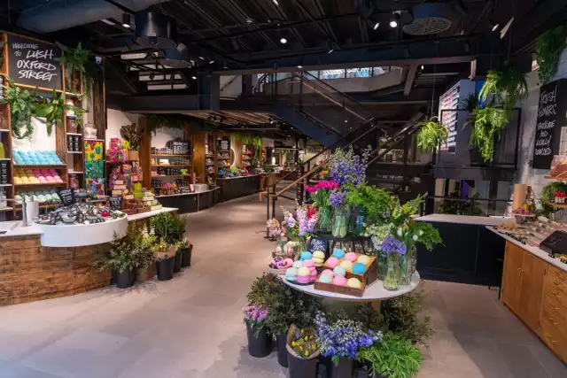 Lush GBP 100 Gift Card UK screenshot 1